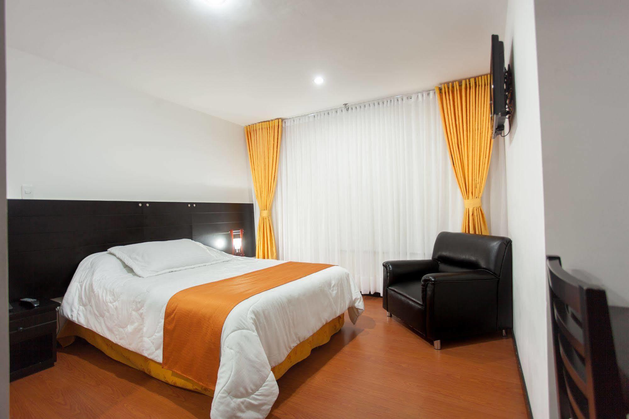 Hotel Palermo Suite Pasto Kültér fotó